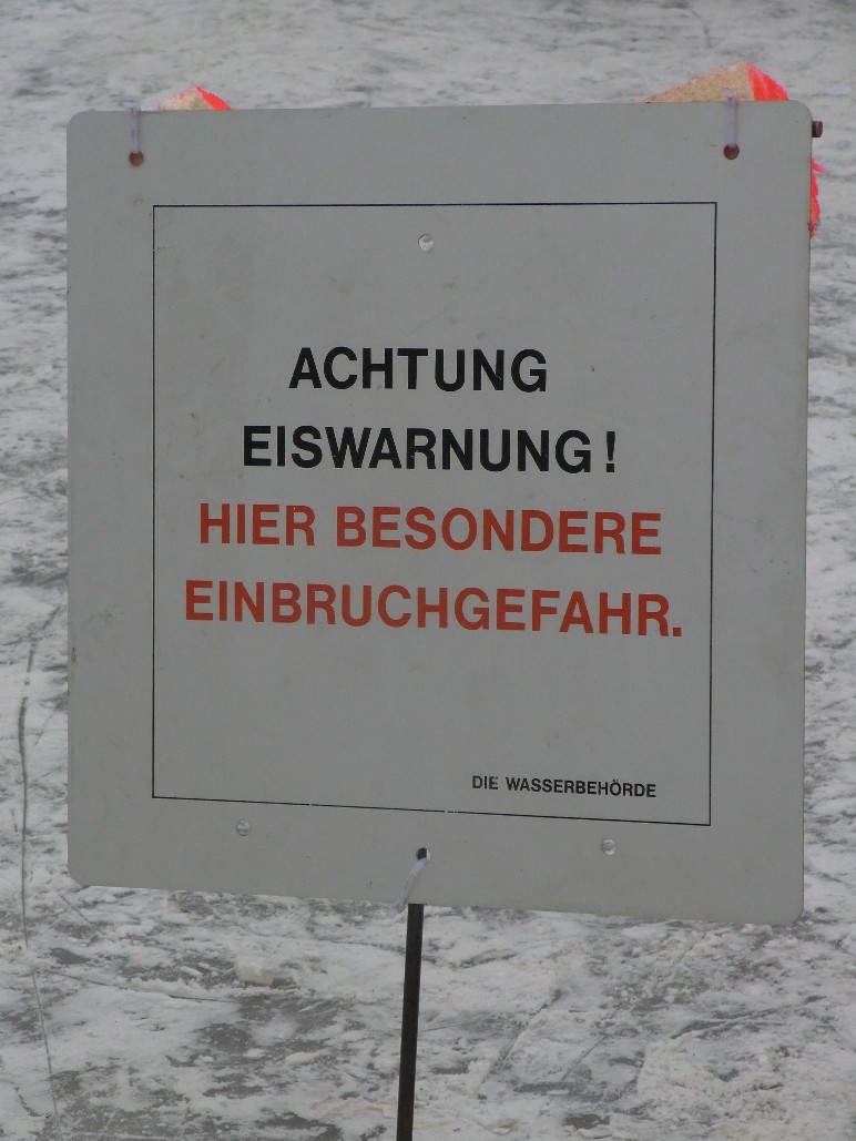 Achtung Eiswarnung